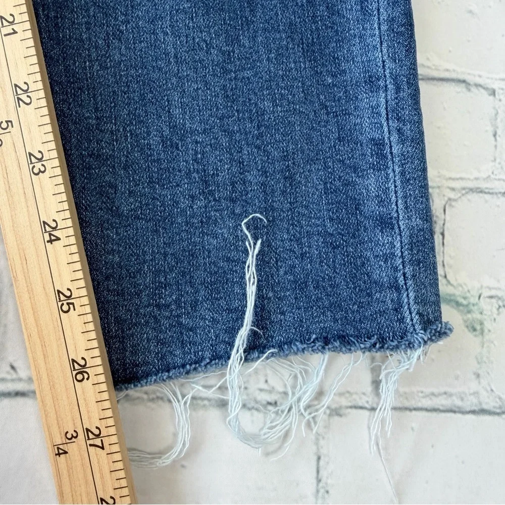 ✅ Favorite Daughter The Erin High Rise slim straight jeans Blue distressed  27